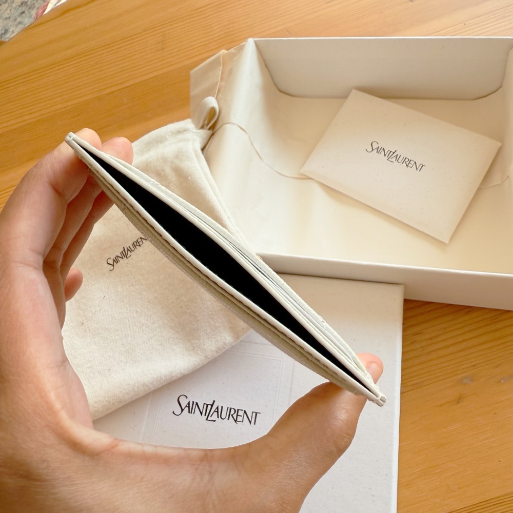 YSL Saint Laurent Logo Card Holder - Picture 4 of 6
